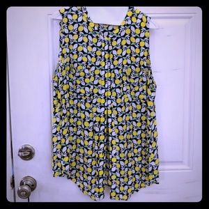 Gap lemon print sleeveless blouse